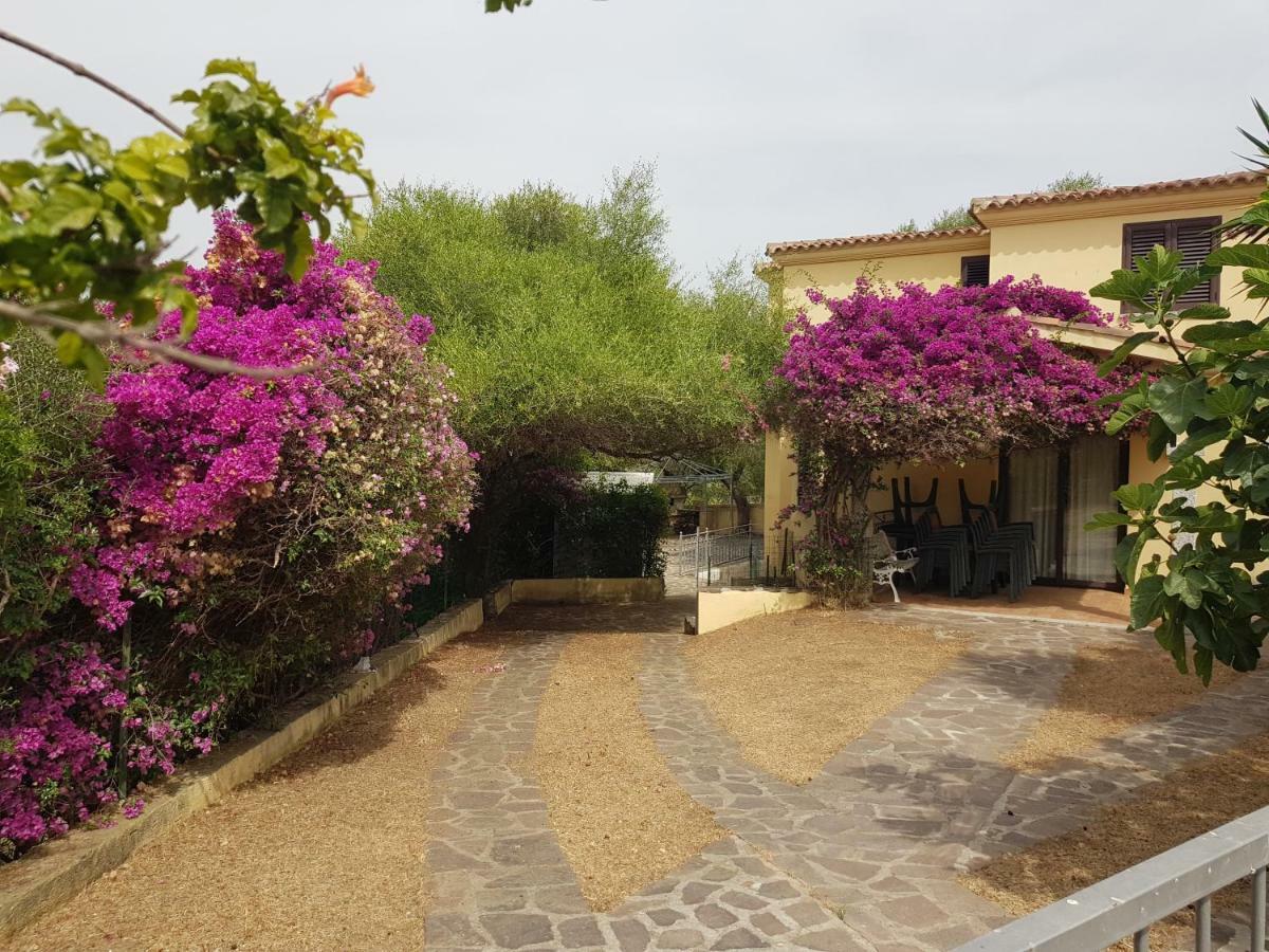 Villa Dettori San Teodoro  Kültér fotó